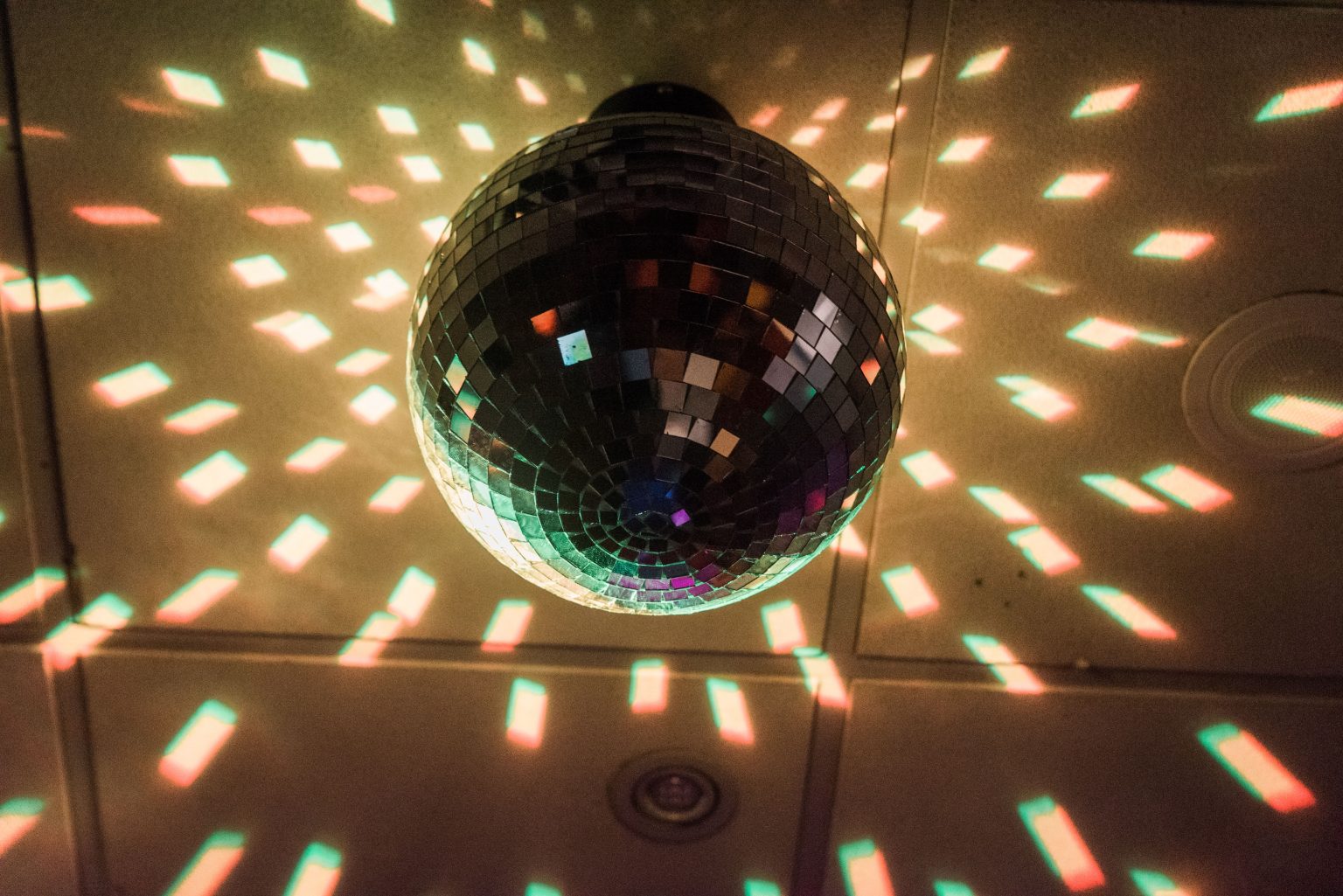 KBOX KARAOKE IN YOUR OWN PRIVATE ROOM